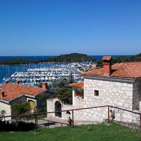 Porecka *